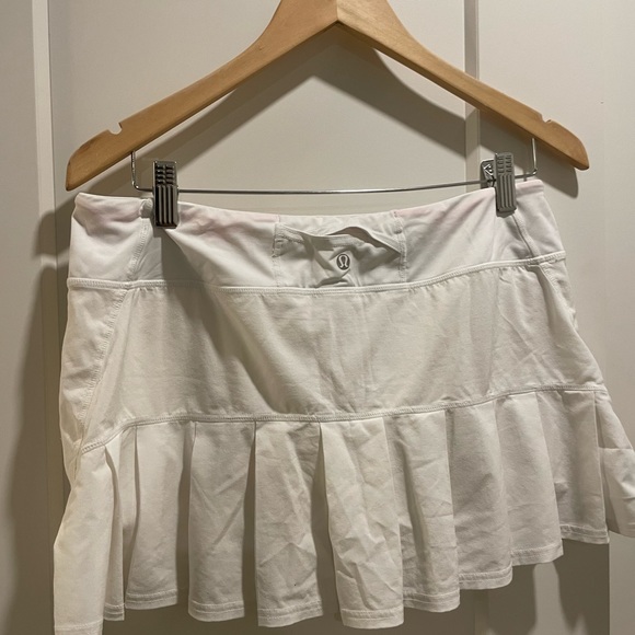 Lululemon Skort - Picture 2 of 2